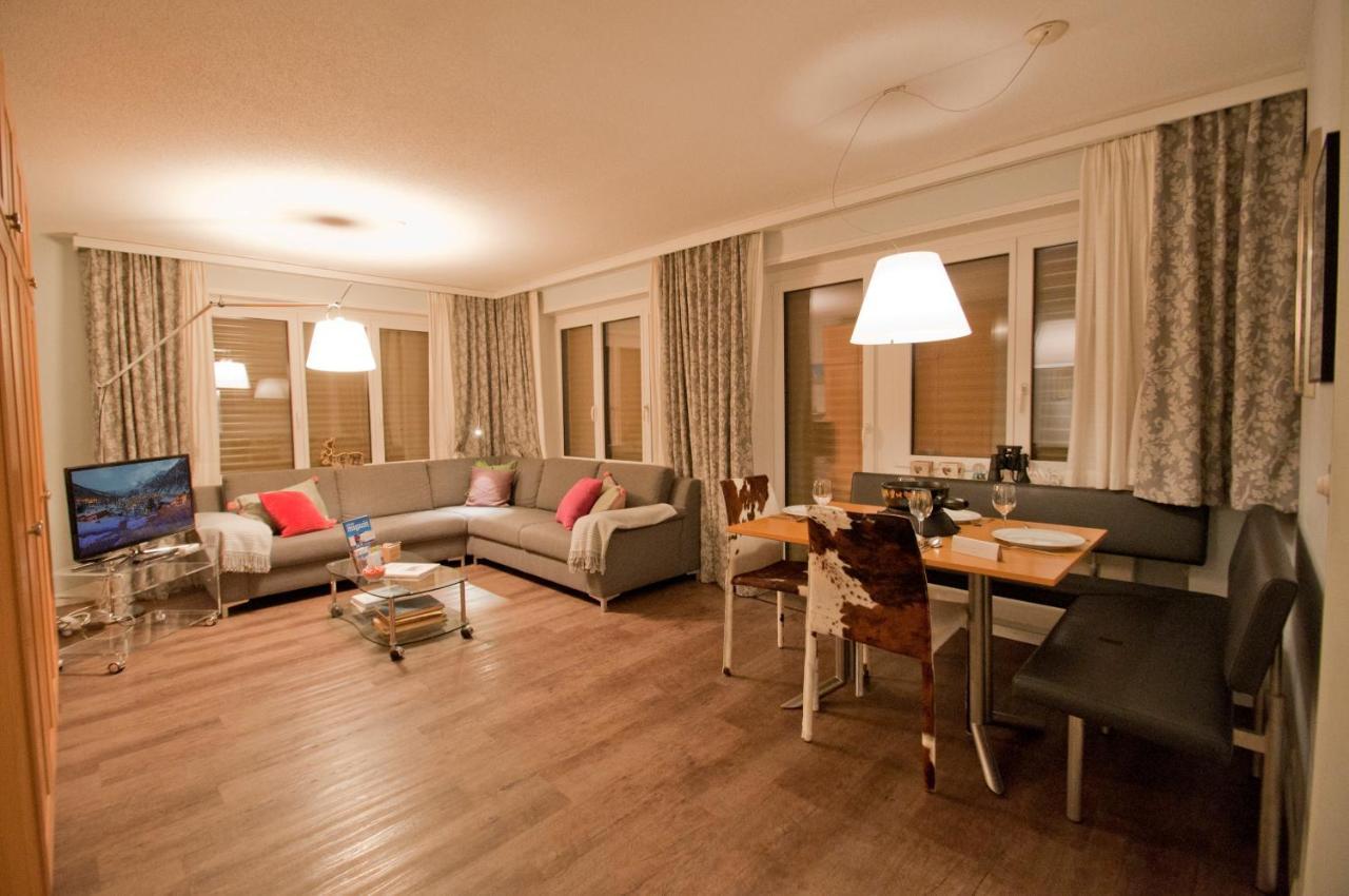 Haus Bodmen C, Apartment Edelweiss เซอร์แมท ภายนอก รูปภาพ